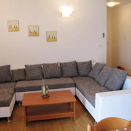 Haus Adria 172s Ližnjan